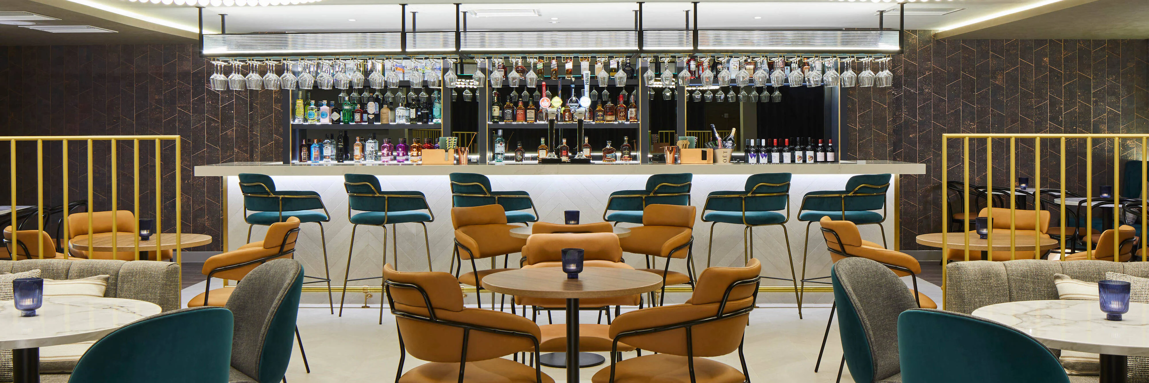 Courtyard by Marriott London Heathrow Airport