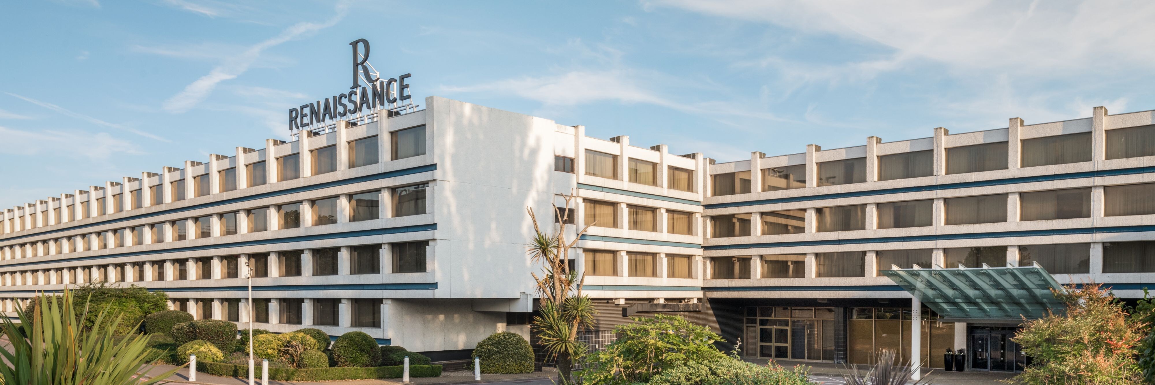 Renaissance London Heathrow Hotel