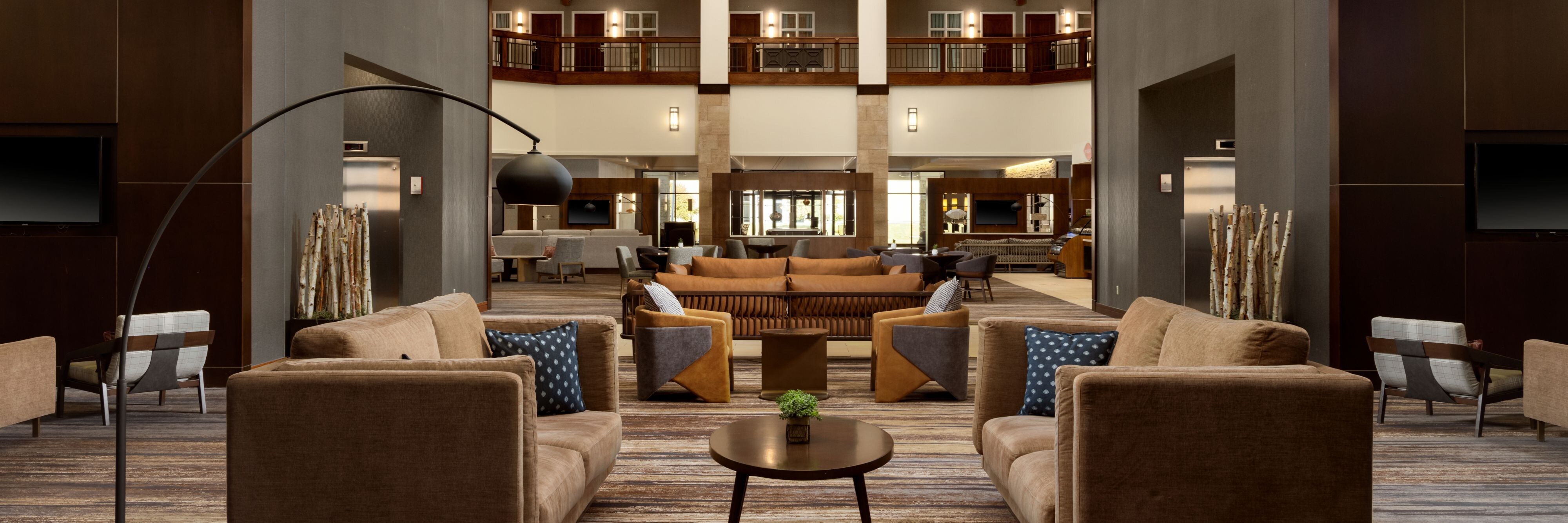 Minneapolis Marriott Northwest Hotel & Conference Center