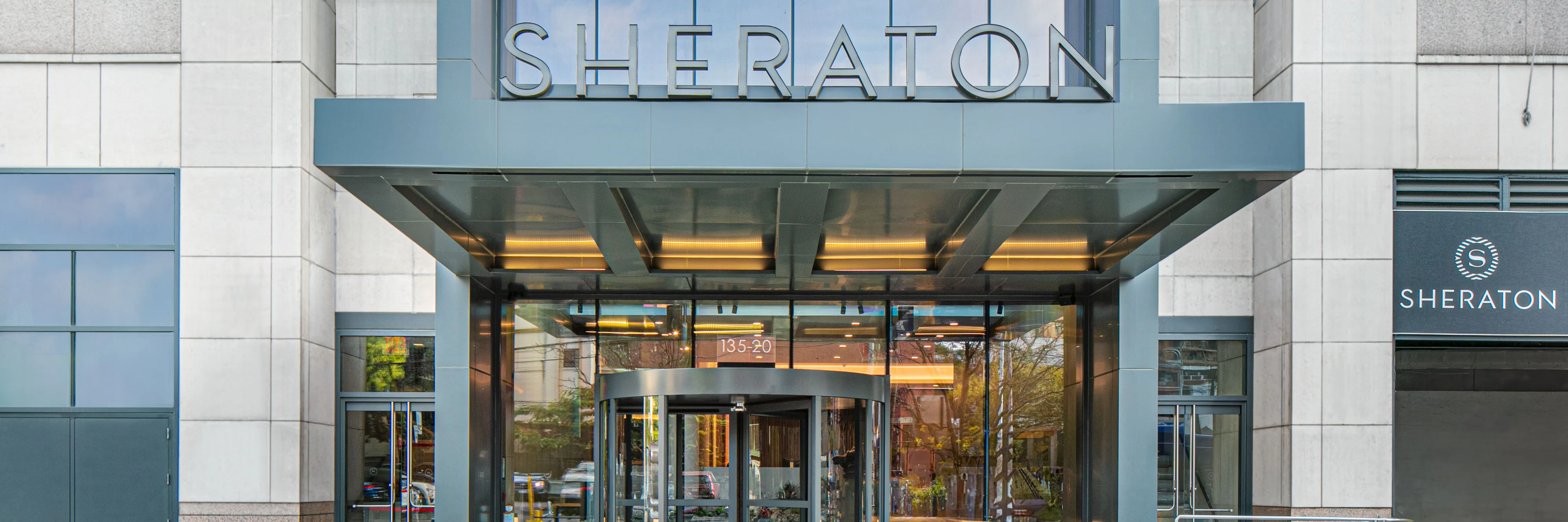 Sheraton LaGuardia East Hotel