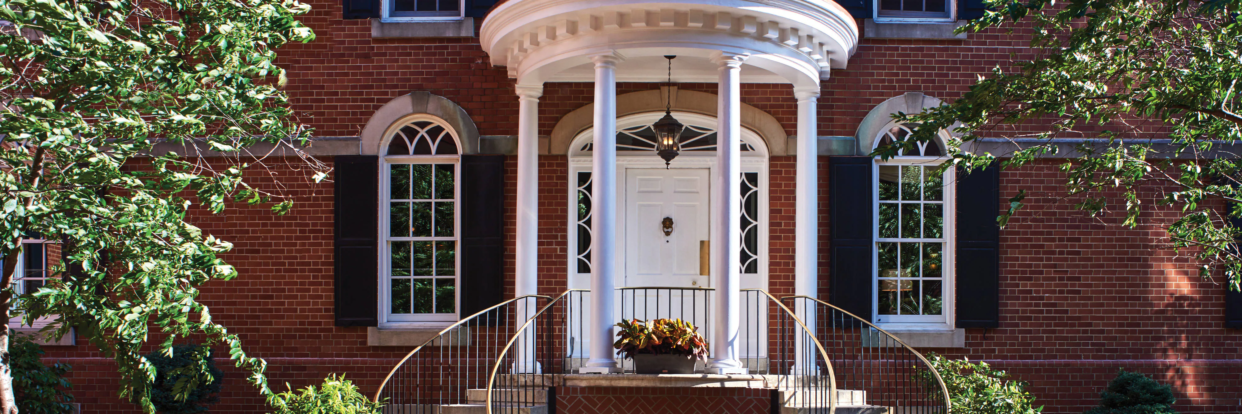 Morrison House Old Town Alexandria, Autograph Collection