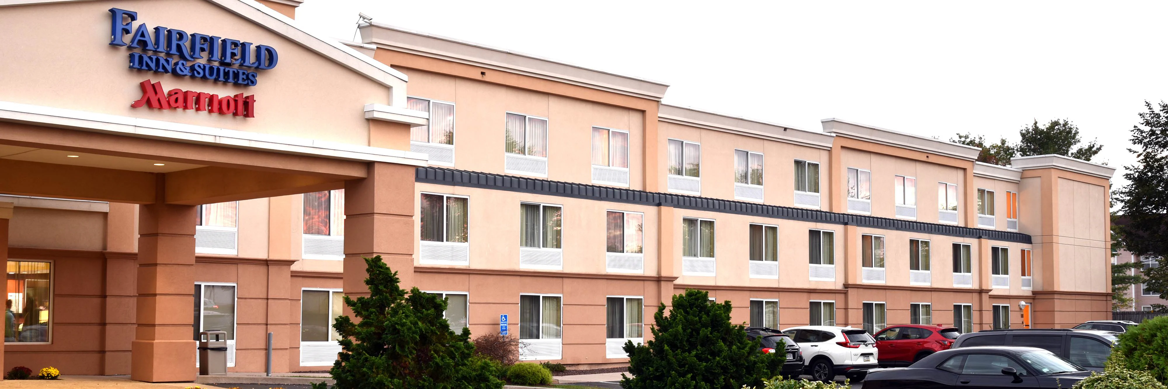 Fairfield by Marriott Inn & Suites Hartford Airport