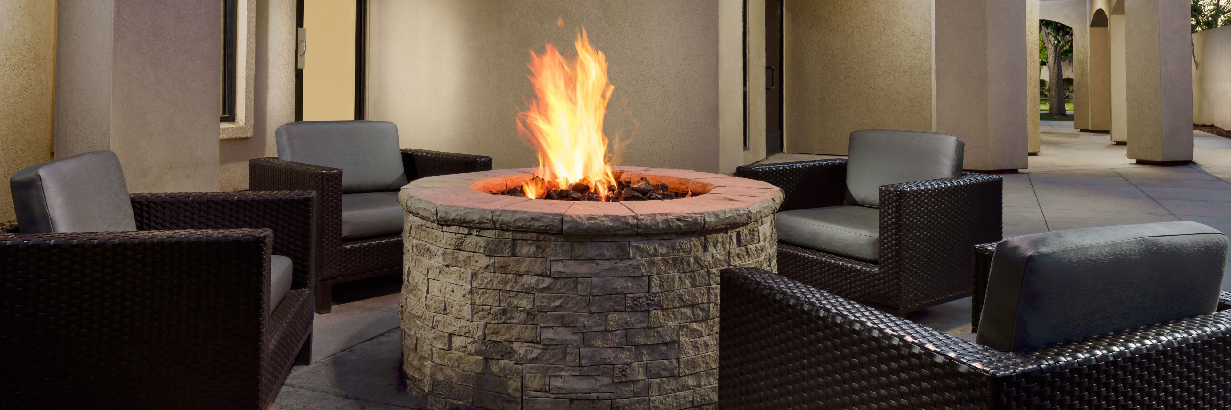 Courtyard by Marriott Salinas Monterey